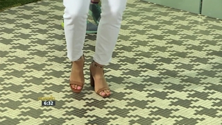 Zoe Brown feet photo 3