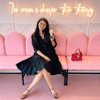 Zoe Brown feet photo 8