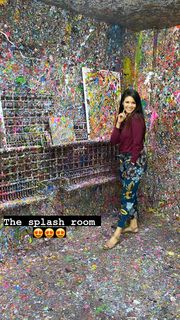 Zoe Brown feet photo 7