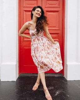 Zoe Brown feet photo 19