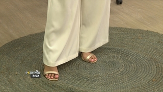 Zoe Brown feet photo 12