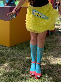 Zoe Colletti feet photo 2