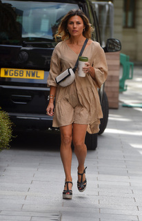 Zoe Hardman feet photo 2