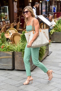 Zoe Hardman feet photo 10