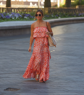 Zoe Hardman feet photo 8