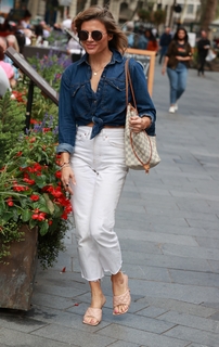 Zoe Hardman feet photo 11