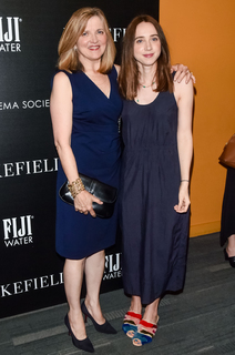 Zoe Kazan feet photo thumbnail