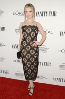 Zoe Levin feet photo 8