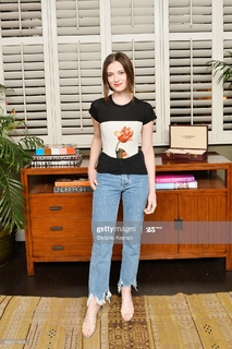 Zoe Levin feet photo 6