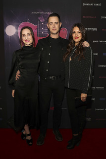 Zoe Lister-Jones feet photo thumbnail