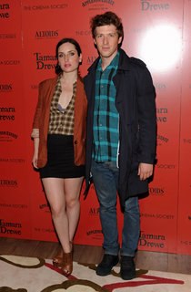 Zoe Lister-Jones feet photo thumbnail