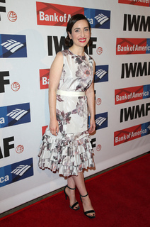 Zoe Lister-Jones feet photo thumbnail