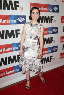 Zoe Lister-Jones feet photo thumbnail