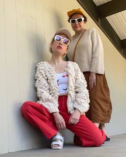Zoe Lister-Jones feet photo thumbnail