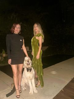 Zoe Lister-Jones feet photo 2