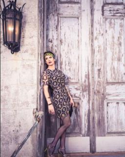 Zoe McLellan feet photo thumbnail