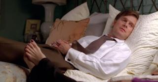 Zoe McLellan feet photo thumbnail