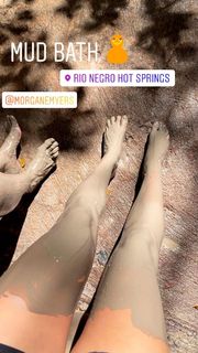 Zoe Myers feet photo 2