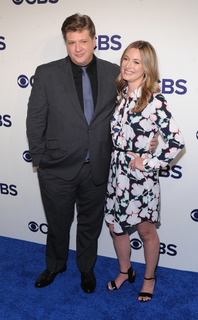 Zoe Perry feet photo thumbnail