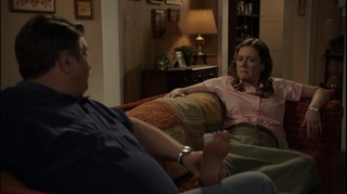 Zoe Perry feet photo thumbnail