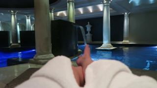Zoe Sugg feet photo thumbnail