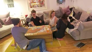 Zoe Sugg feet photo thumbnail
