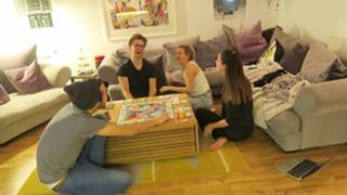 Zoe Sugg feet photo thumbnail