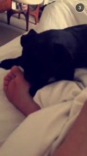 Zoe Sugg feet photo thumbnail