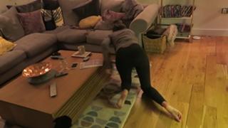 Zoe Sugg feet photo thumbnail