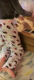 Zoe Sugg feet photo thumbnail