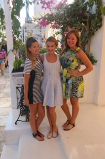 Zoe Sugg feet photo thumbnail