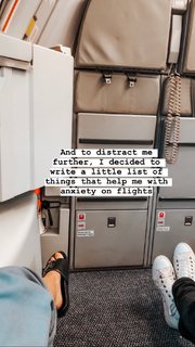 Zoe Sugg feet photo thumbnail