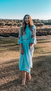 Zoe Sugg feet photo thumbnail