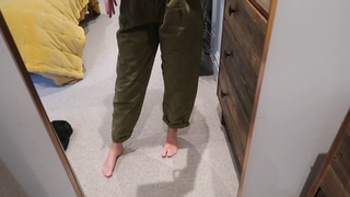 Zoe Sugg feet photo thumbnail