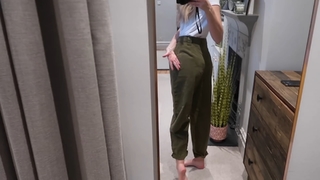 Zoe Sugg feet photo thumbnail
