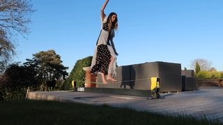 Zoe Sugg feet photo thumbnail