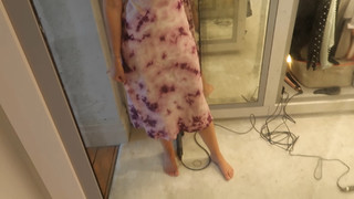 Zoe Sugg feet photo thumbnail