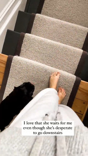 Zoe Sugg feet photo thumbnail