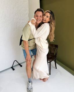 Zoe Sugg feet photo thumbnail