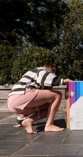 Zoe Sugg feet photo thumbnail