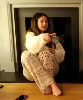 Zoe Sugg feet photo 6