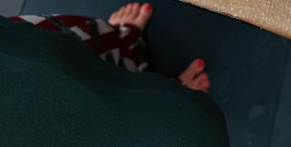 Zoe Sugg feet photo 3