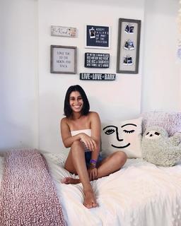 Zoey Burger feet photo 12