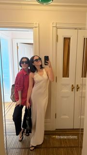 Zoey Deutch feet photo 7