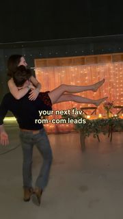 Zoey Deutch feet photo 4