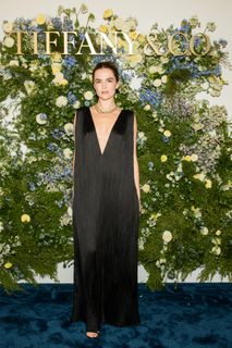Zoey Deutch feet photo 6