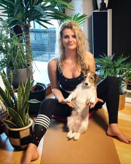 Zofia Zborowska feet photo 8