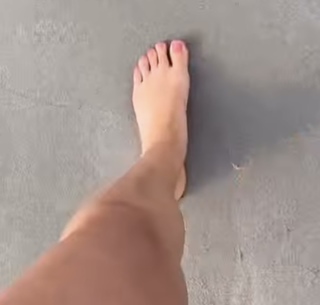 Zofia Zborowska feet photo 3