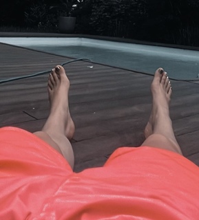 Zofia Zborowska feet photo 12