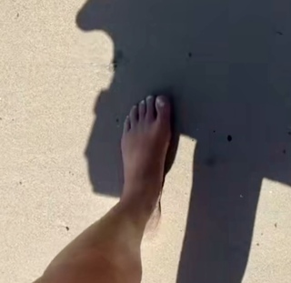 Zofia Zborowska feet photo 2